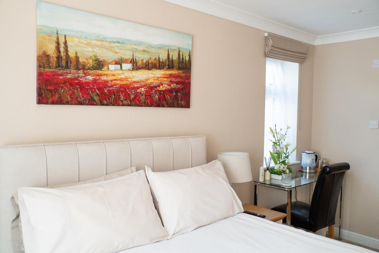Bed and Breakfast The Cedars West Clandon Zewnętrze zdjęcie